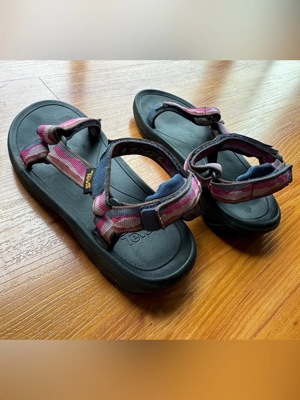 Teva Youth Hurricane XLT2 Vista Blue Indigo Size 3 - Picture 2 of 4